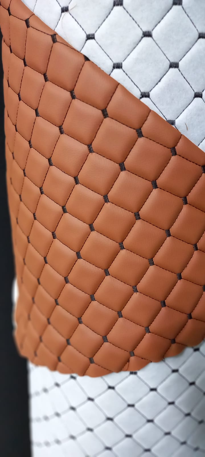 Taba Renkli Deri Nakış (Siyah İp)